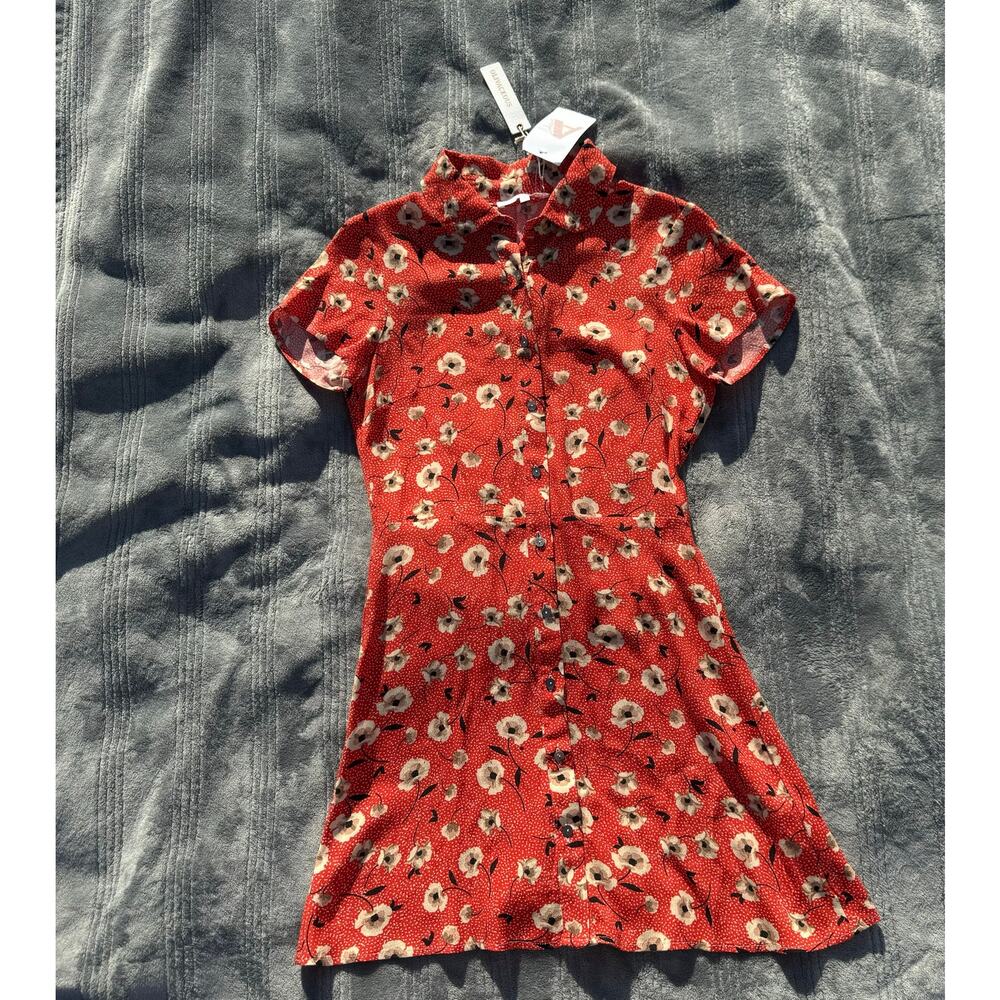 NWT Olivaceous Red Rayon Floral Print Button Front Mini Dress Women's Small - Picture 3 of 10